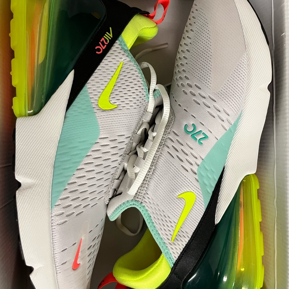 Nike air max 270 mens Shoes - White and Green